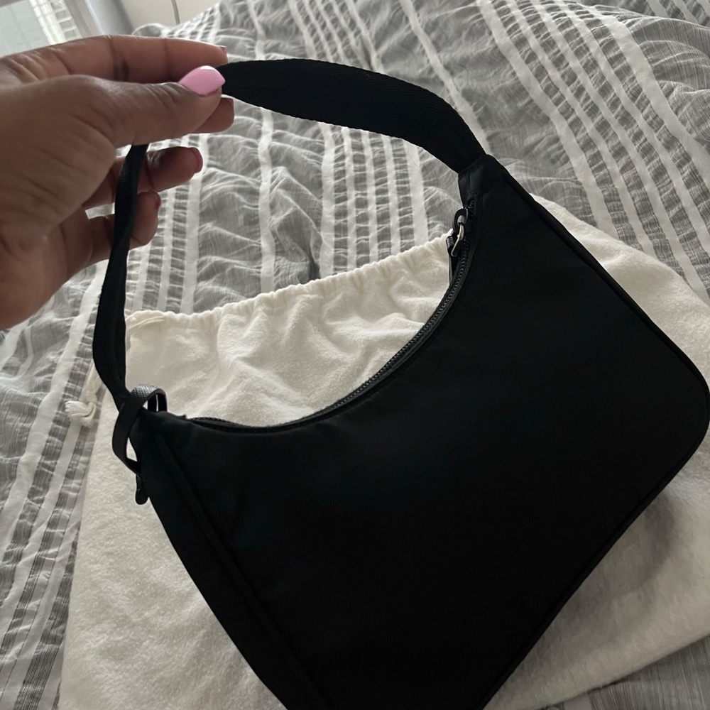 Black Prada re Edition bag - Picture 3 of 3